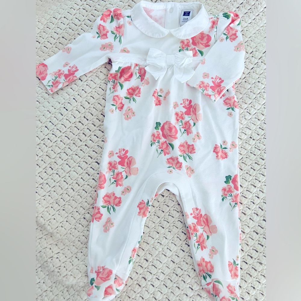 Baby girl Janie and Jack sleep and play outfit